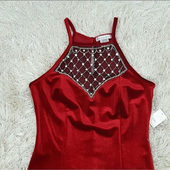 Women's  Red Velvet Mini Dress Size Small - Picture 3 of 3